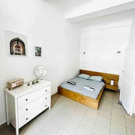 Marseille, Vieux-port, Opera ,t2, Center 13001 Apartment