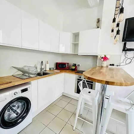 Apartment Marseille, Vieux-port, Opera ,t2, Center 13001